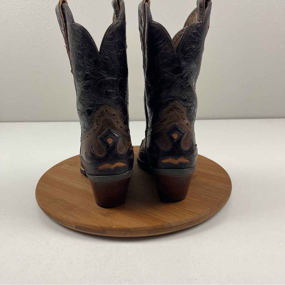 Ariat Dahlia Western Full Grain Leather Floral Embossed Women’s Boots - Picture 4 of 9